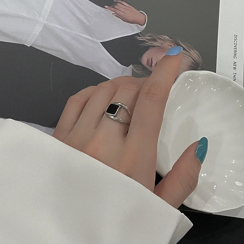 Bague Japonaise Épurée Ajustable - Image 3