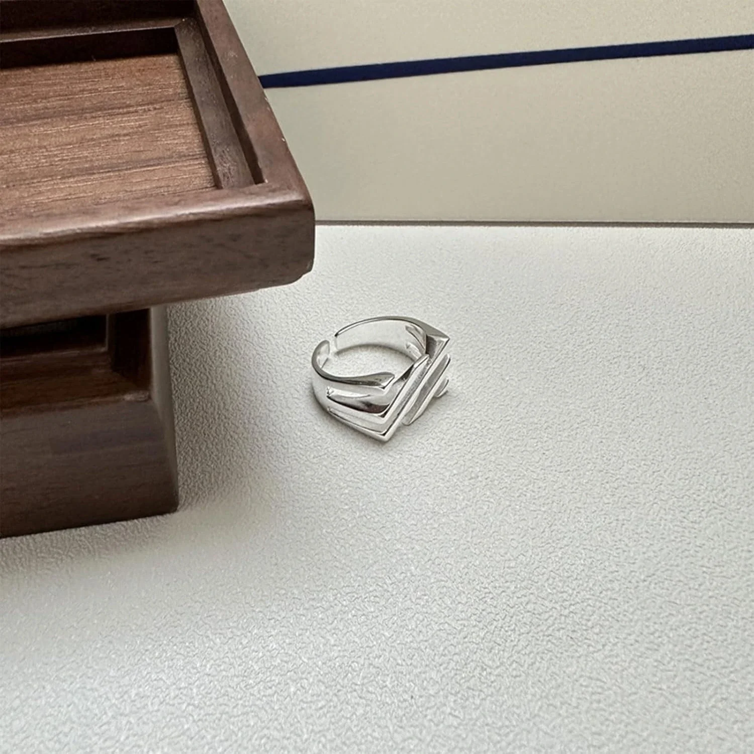 Bague Japonaise Géométrique Originale - Image 2