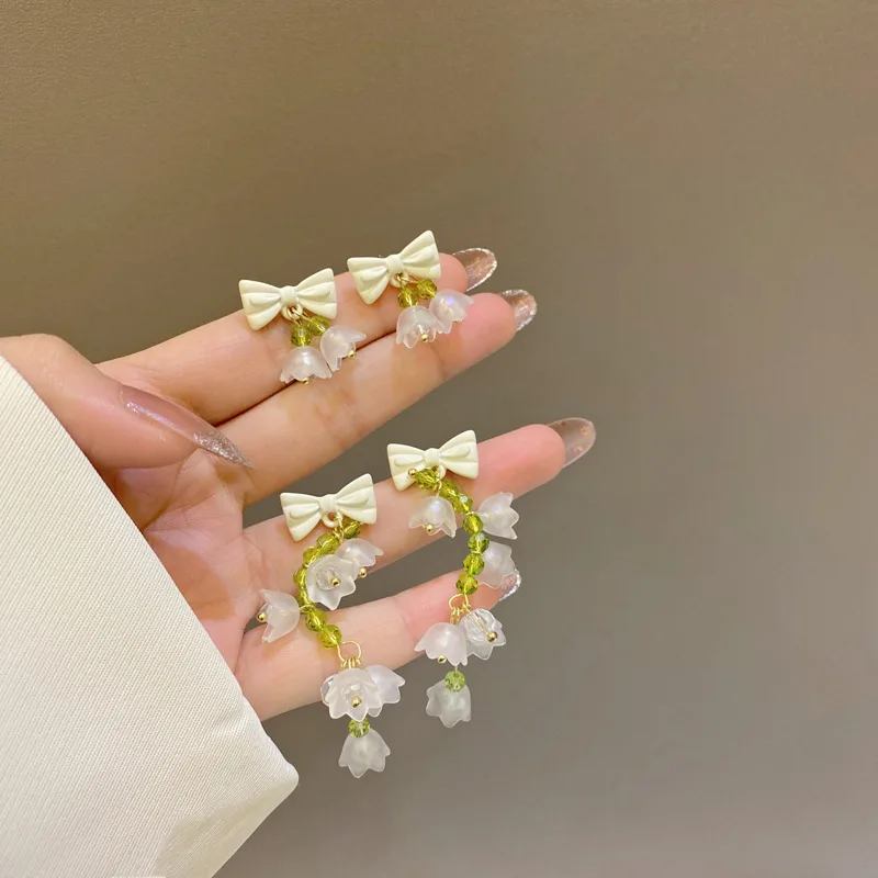 Boucles d'oreilles japonaises Fleur de muguet - Image 10