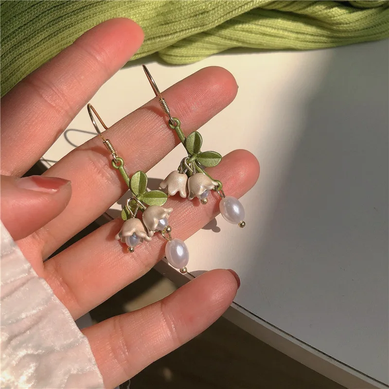Boucles d'oreilles japonaises Fleur de muguet - Image 8