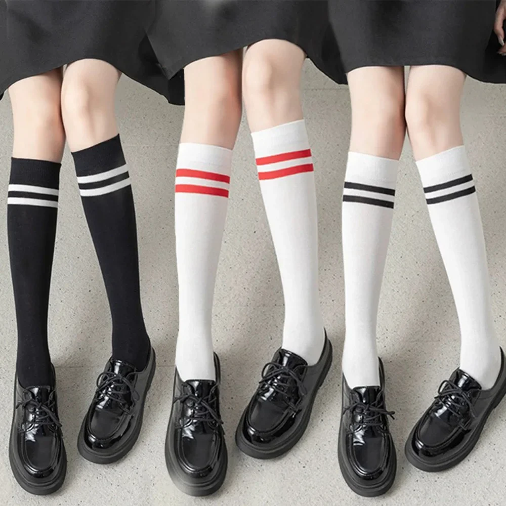 Chaussettes Écolières Japonaises - Image 2