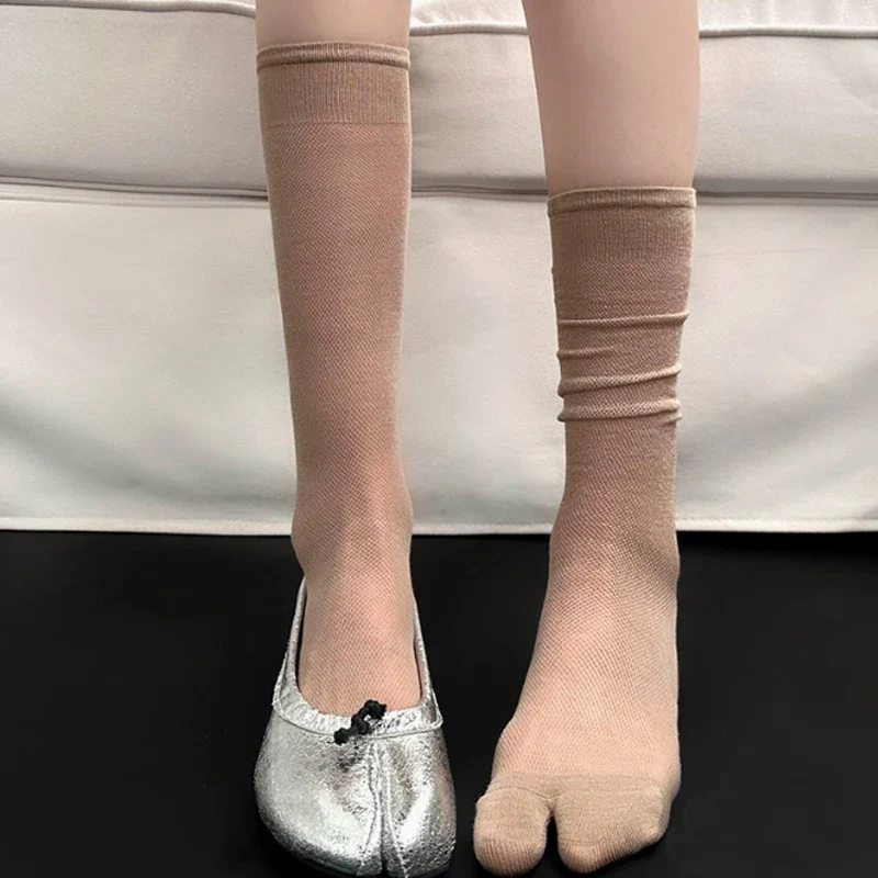 Chaussettes Japonaises à Bout Fendu - Image 5