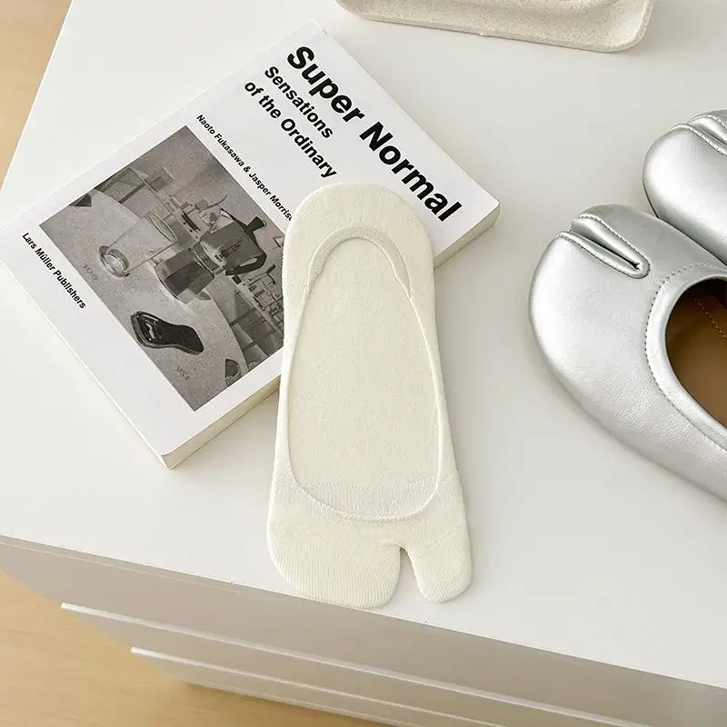 Chaussettes Japonaises Basses Unies - Image 4