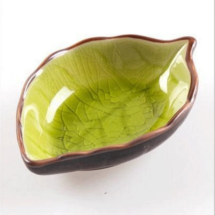 Coupelle japonaise en forme de feuille - Image 6