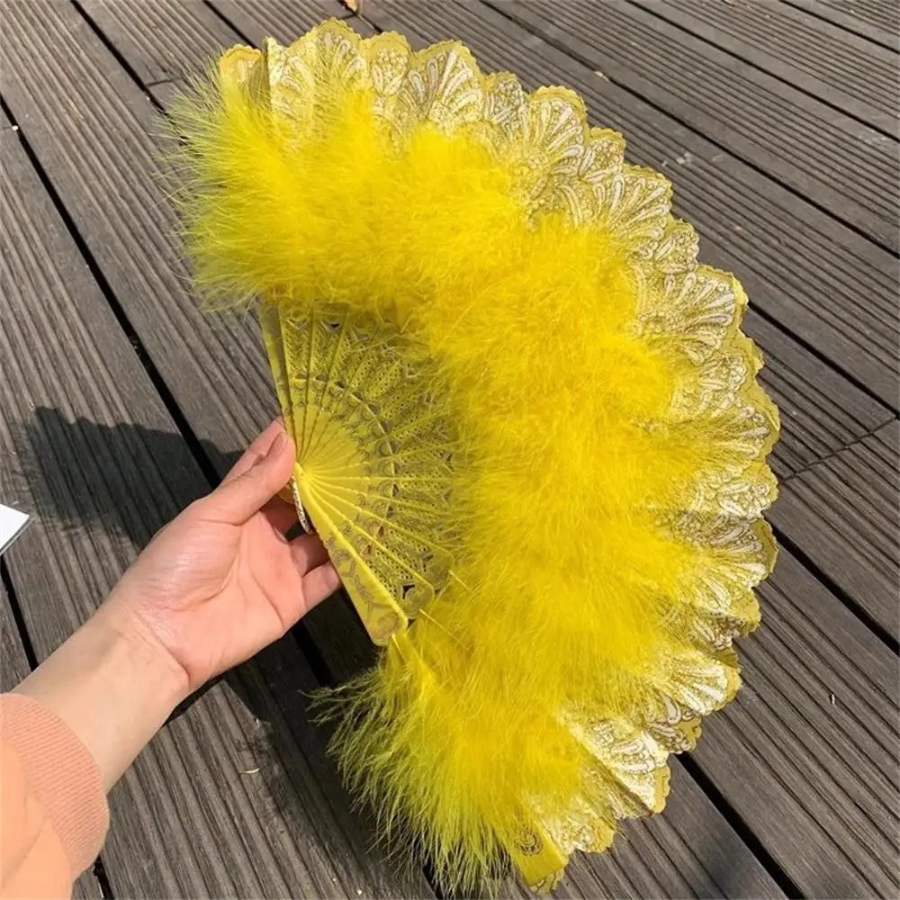 Éventail Japonais à Plumes - Image 4