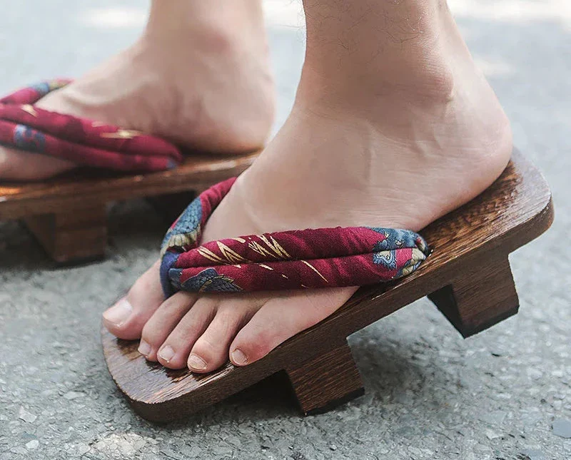 Geta en bois homme traditionnel - Image 8