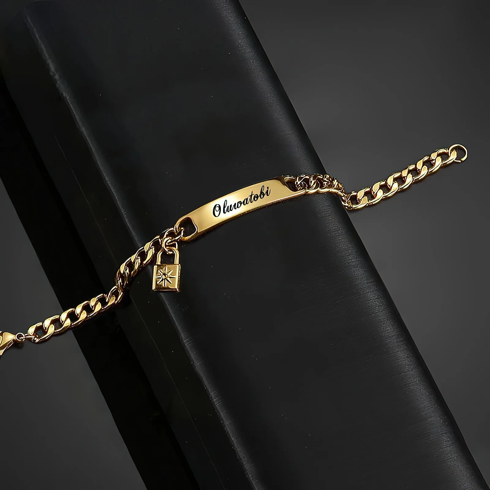 Gourmette Japonaise Personnalisée avec Charm Cadenas