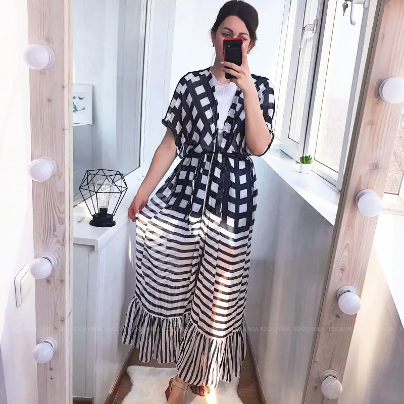 Kimono de Plage Noir et Blanc Géométriques - Image 3
