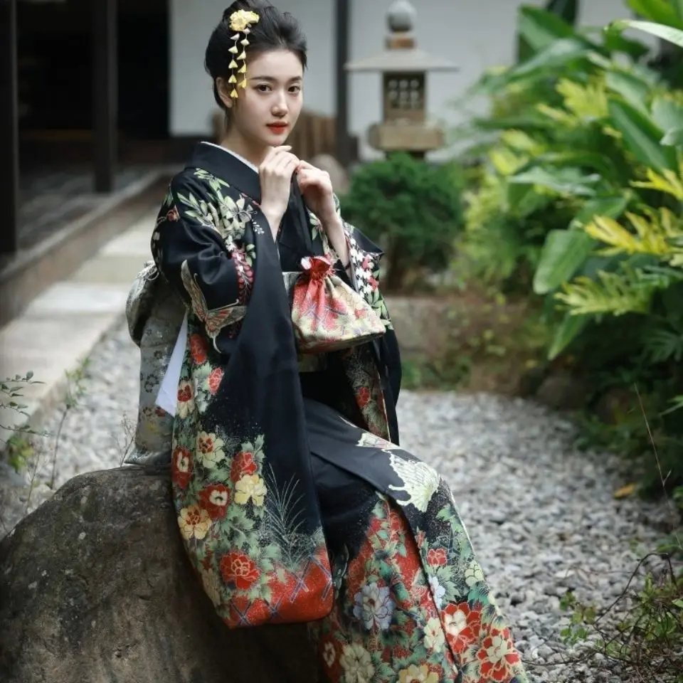Kimono Geisha