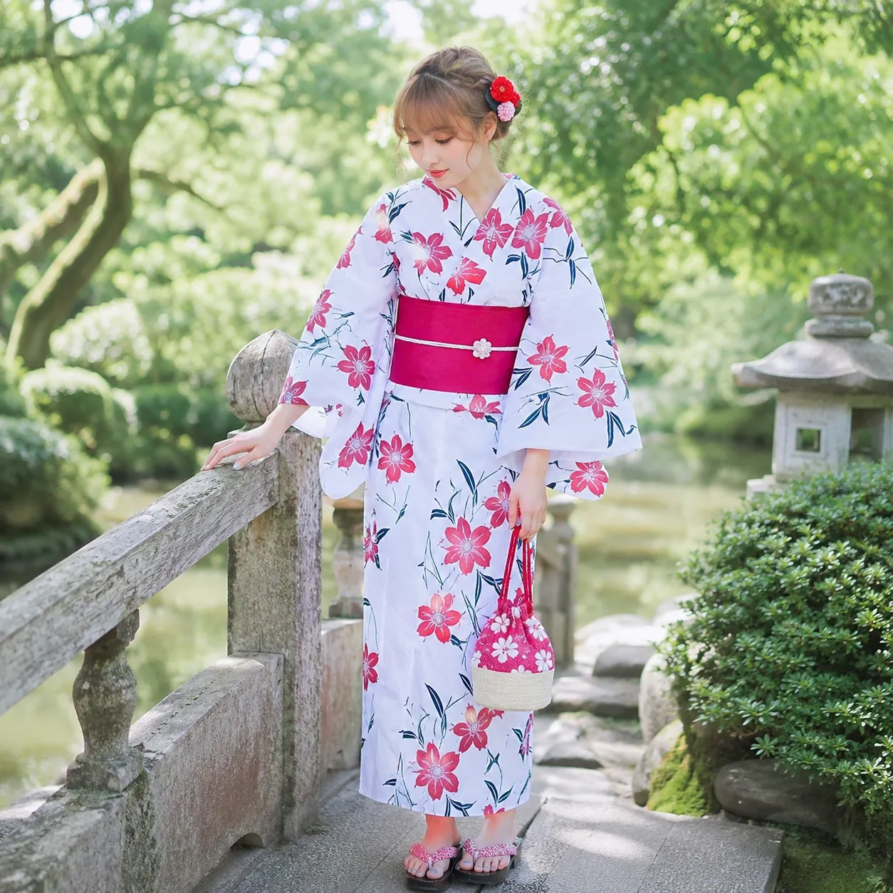 Kimono Japonais Elégant Fleuri - Image 3