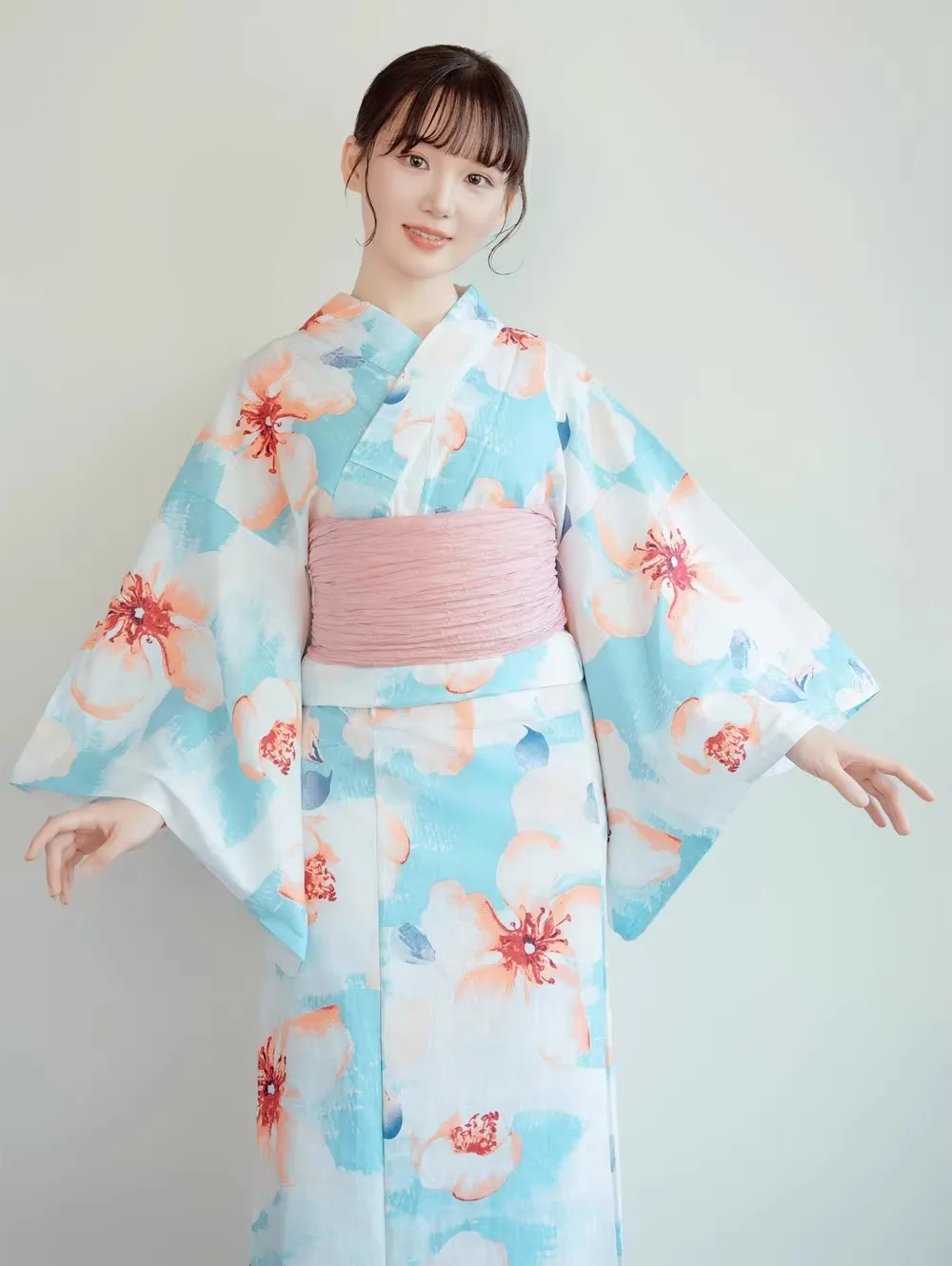 Kimono Japonais Femme Bleu Ciel Fleuri - Image 2