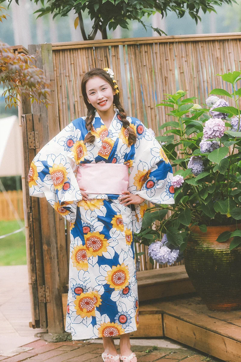 Kimono Japonais Femme Motif Tournesol - Image 3