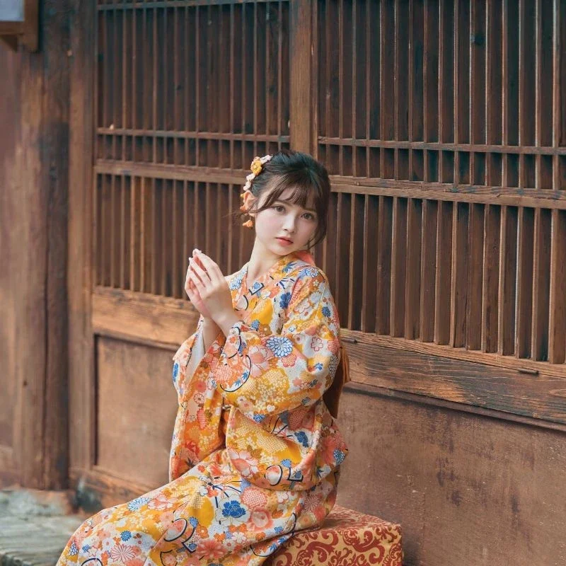 Kimono Japonais Femme Orange Floral - Image 2