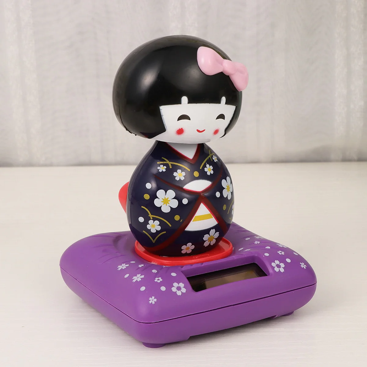 Kokeshi Figurine à énergie solaire - Image 2