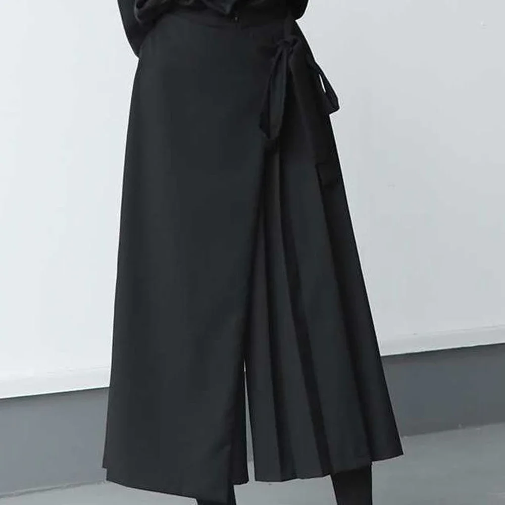 Pantalon Japonais Asymétrique Plissé - Image 2