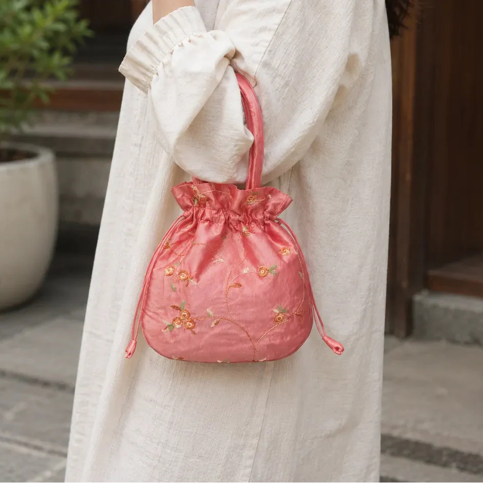 Petit Sac Japonais Brodé