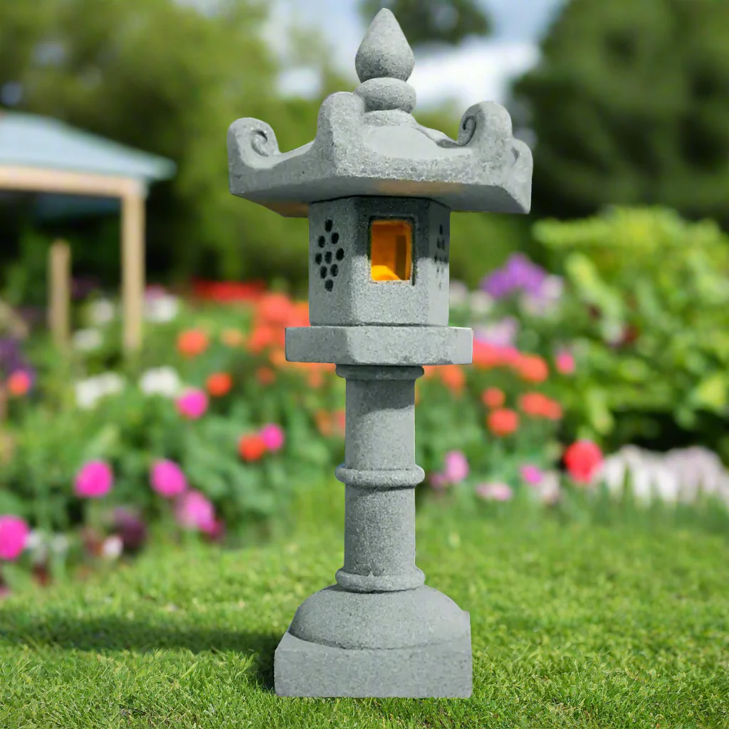Petite Statue Japonaise en Pierre - Image 2