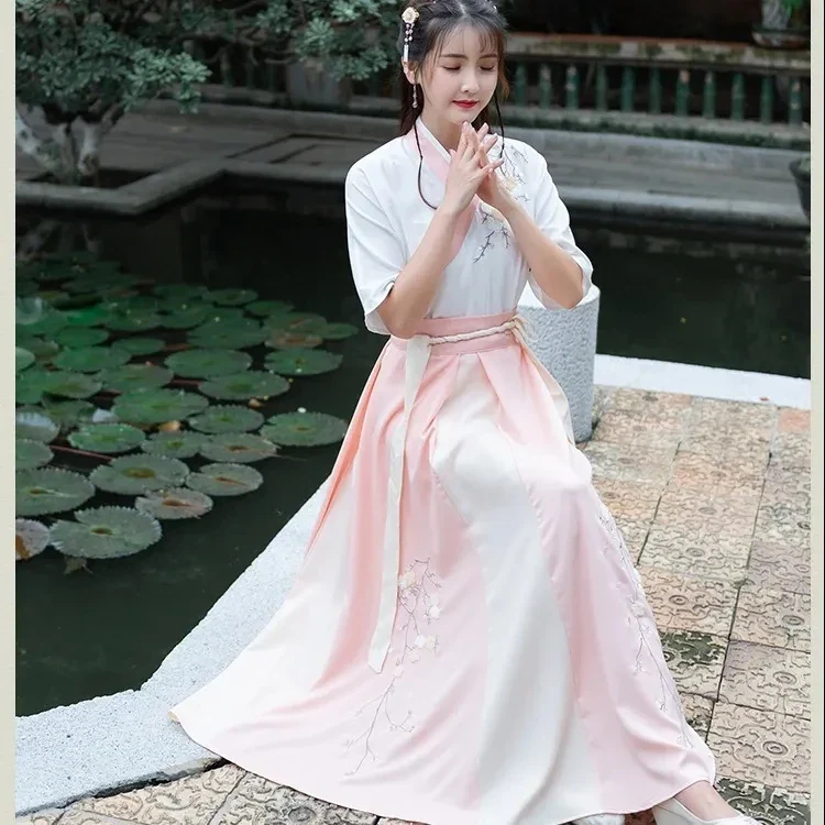 Robe Longue Traditionnelle Japonaise - Image 10