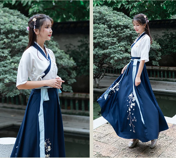 Robe Longue Traditionnelle Japonaise - Image 4