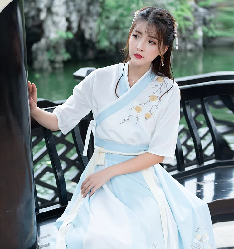 Robe Longue Traditionnelle Japonaise - Image 7