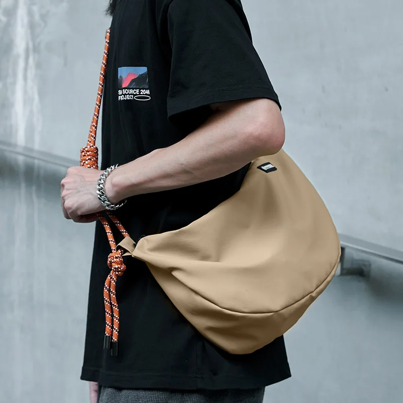 Sac bandoulière croissant japonais - Image 2