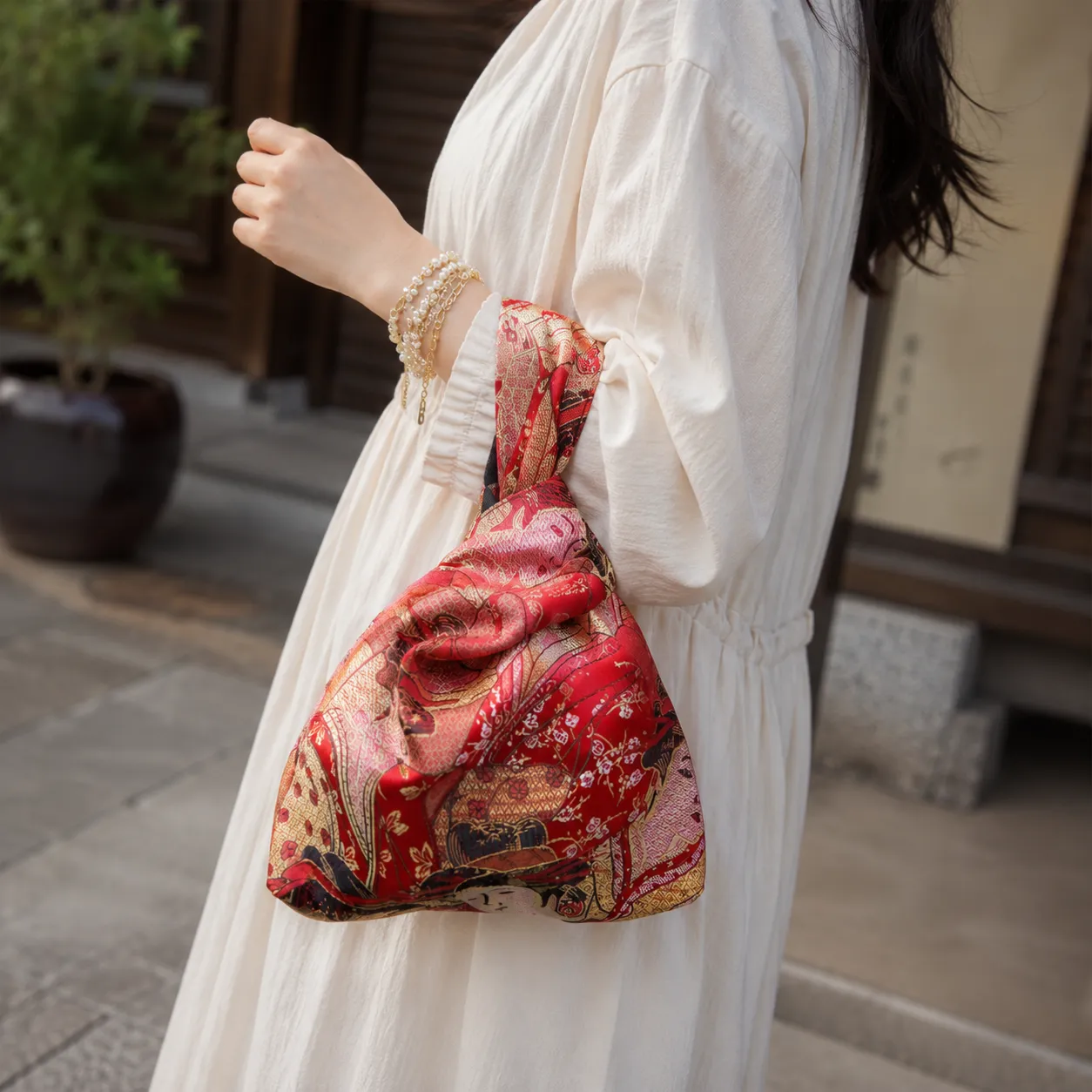 Sac de Poignet Rouge Geisha - Image 3