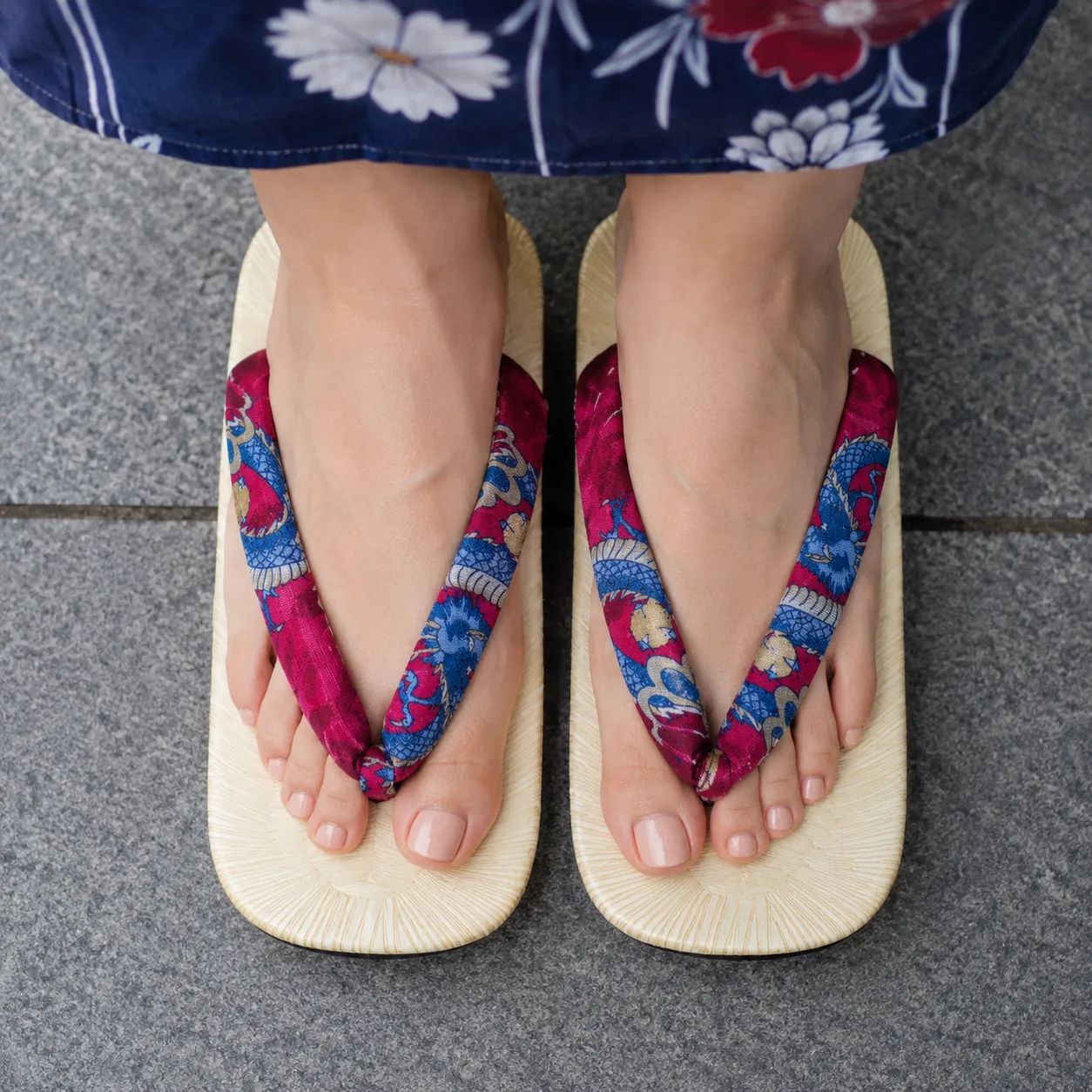 Sandales Geta Japonaise Bordeaux - Image 3