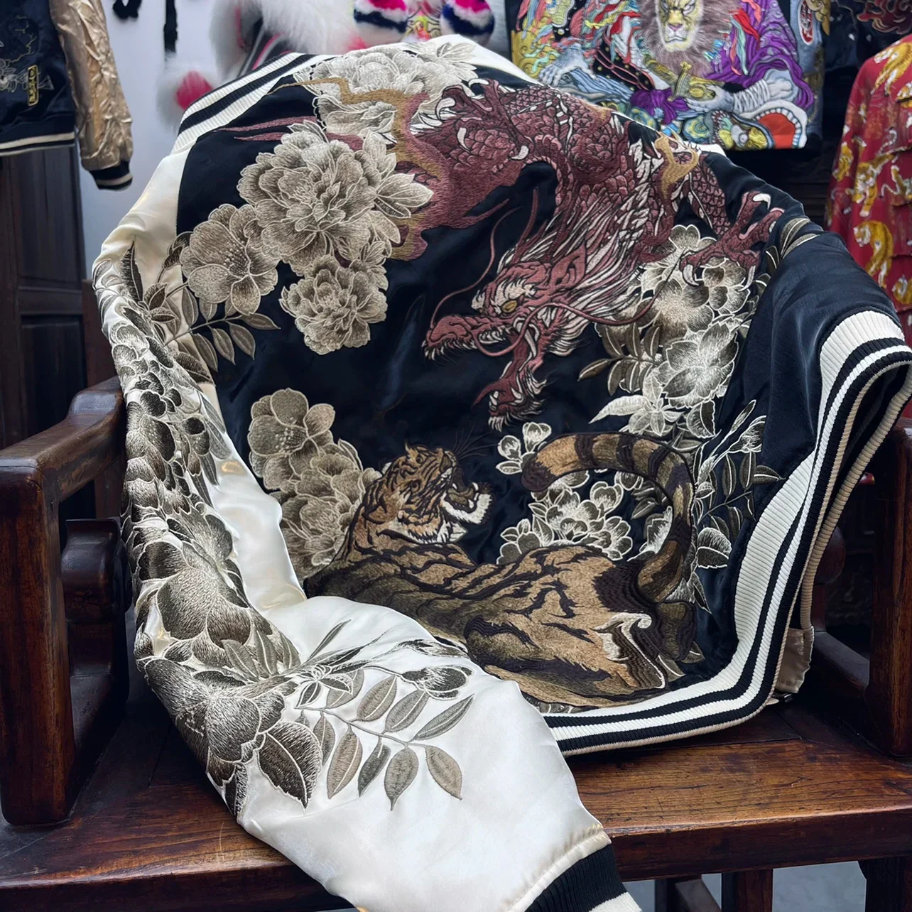 Sukajan Fleuri - Image 4