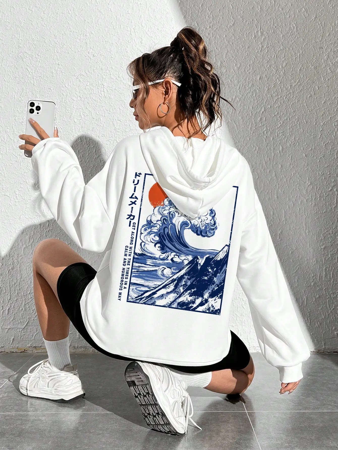 Sweat Japonais Vague Design - Image 4