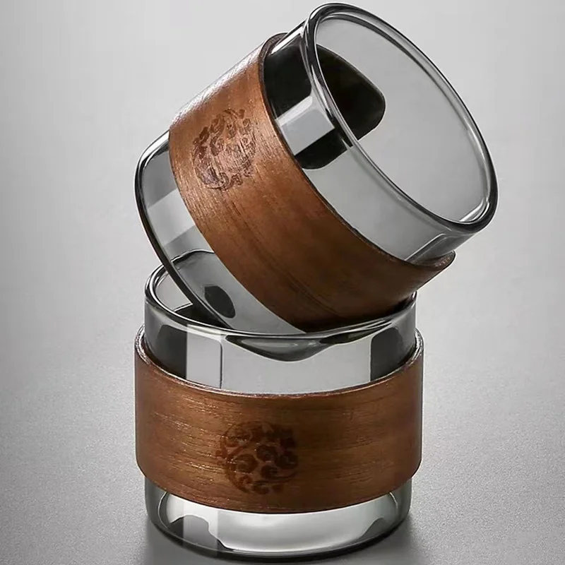 Tasse à thé japonaise avec support en bois - Image 2