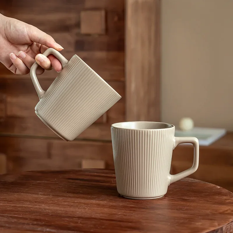 Tasse japonaise à rayures - Image 5